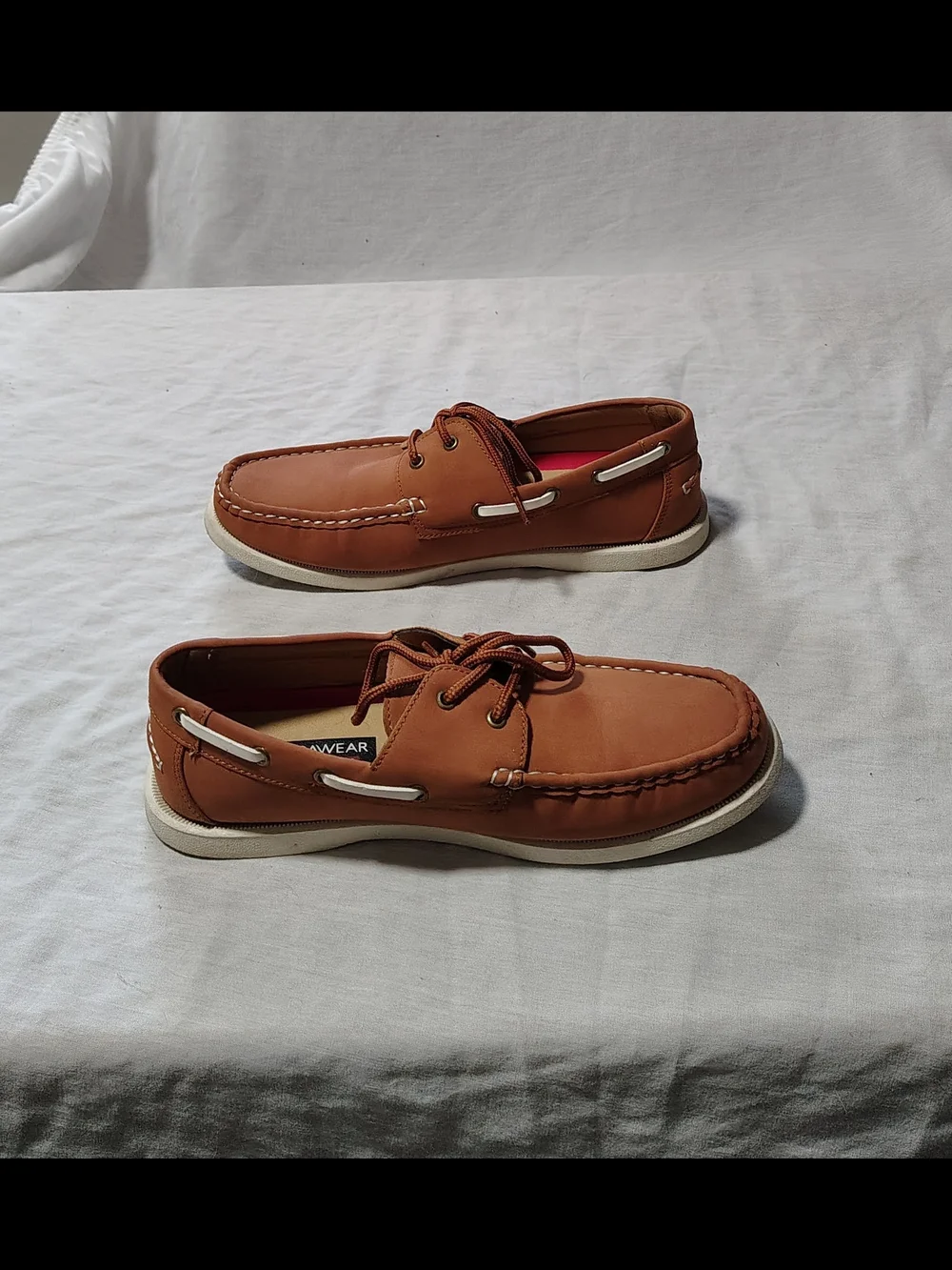 Men's Size 8 Rare Vintage 90s Leather Boat Shoes